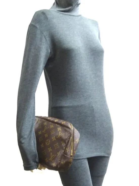 Louis Vuitton Pouch Monogram - Picture 8 of 8